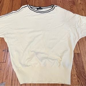 Woman’s crewneck T-shirt